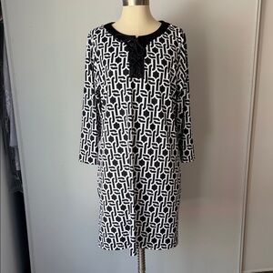 Lands' End Black and White Long Sleeve Shift Dress bathing suit cover up XL